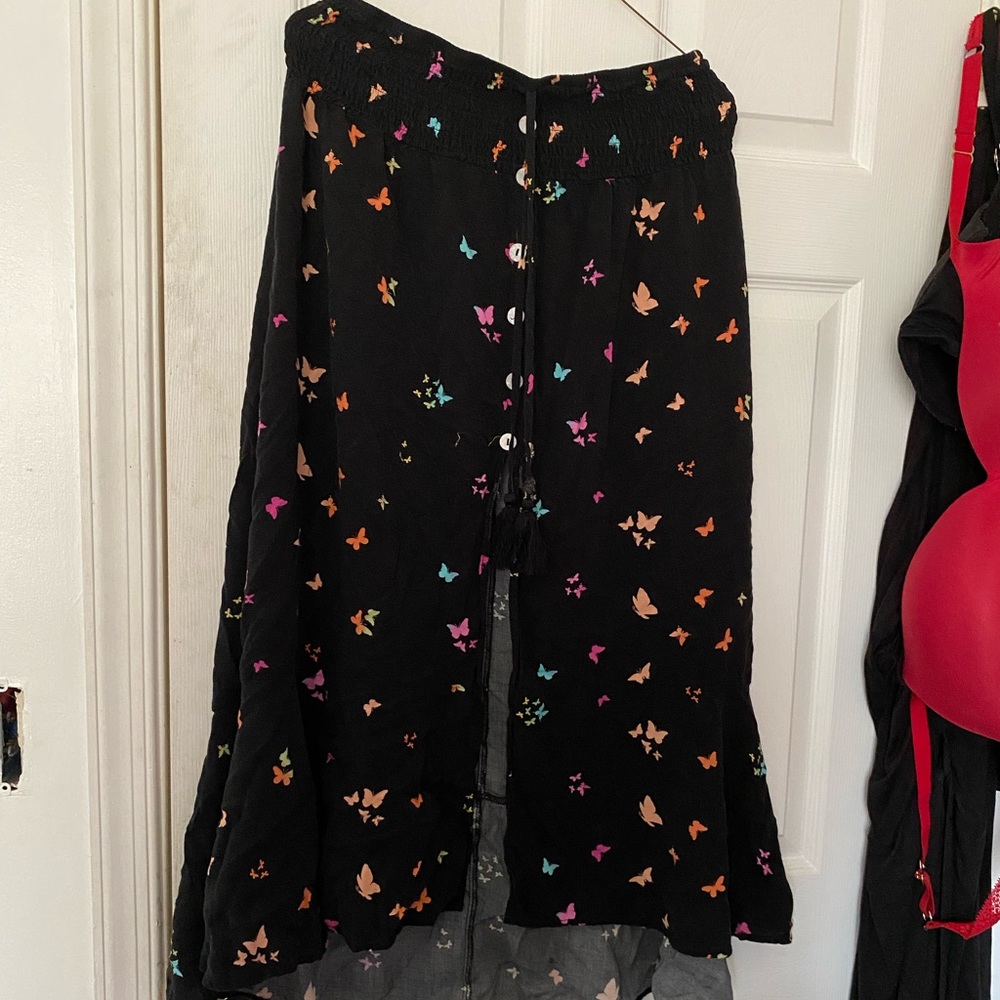 High waisted skirt